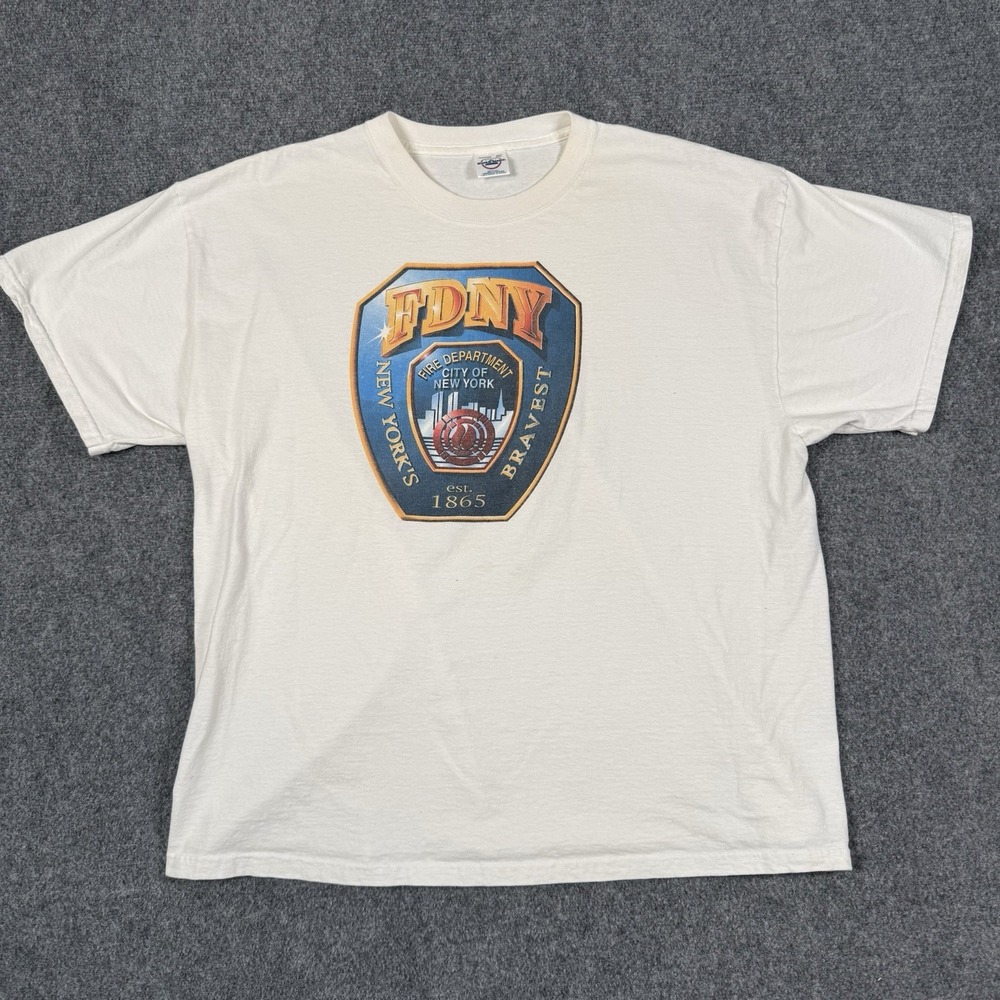 🚨 Vintage FDNY Fire Department T Shirt Mens 2XL White Delta Magnum Graphic NYC